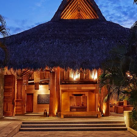 Thompson Zihuatanejo, A Beach Resort, By Hyatt Exterior photo