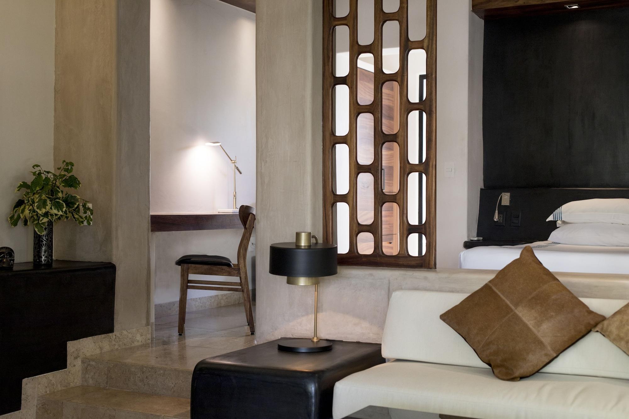 Thompson Zihuatanejo, A Beach Resort, By Hyatt Exterior photo