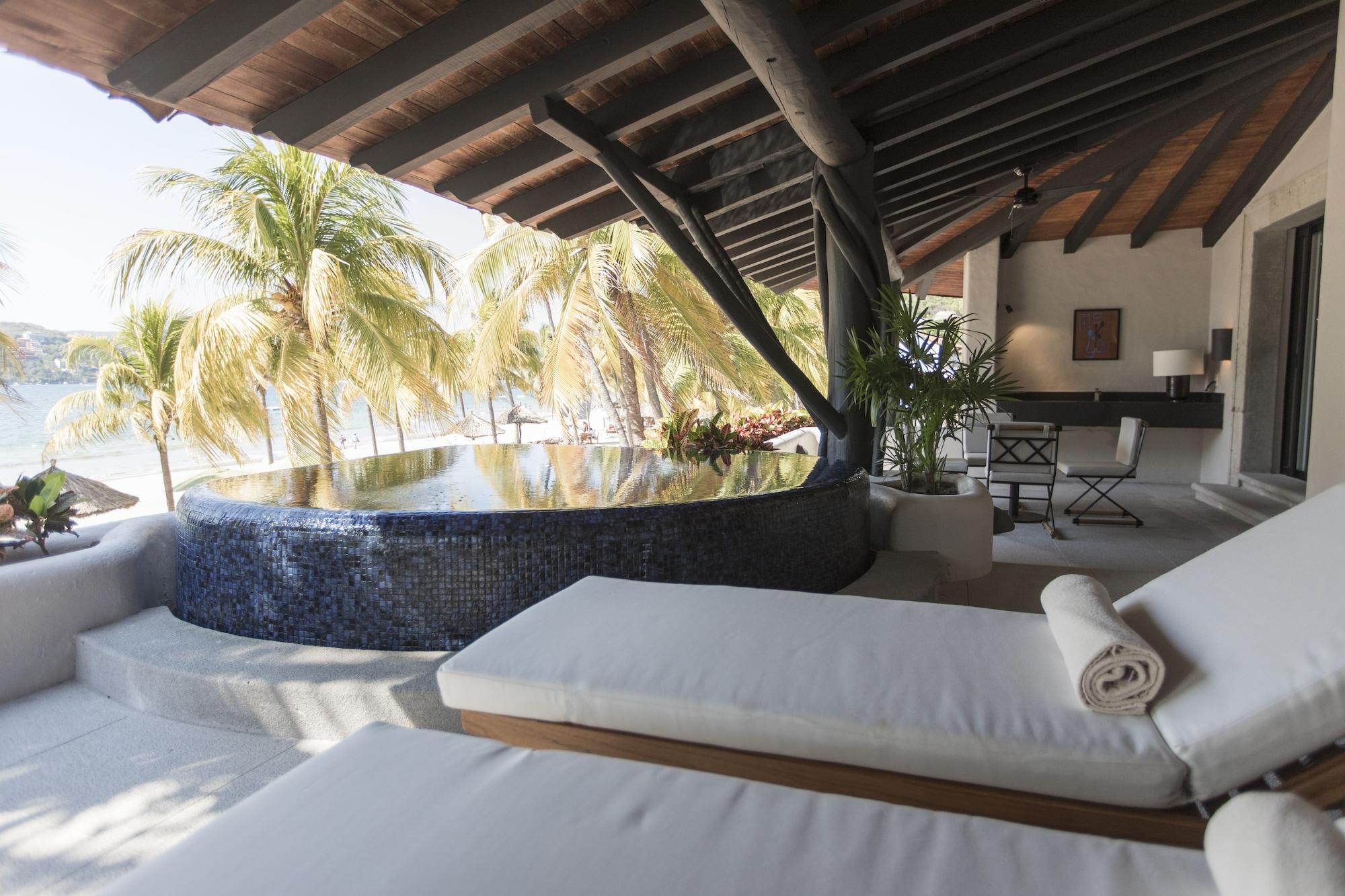 Thompson Zihuatanejo, A Beach Resort, By Hyatt Exterior photo