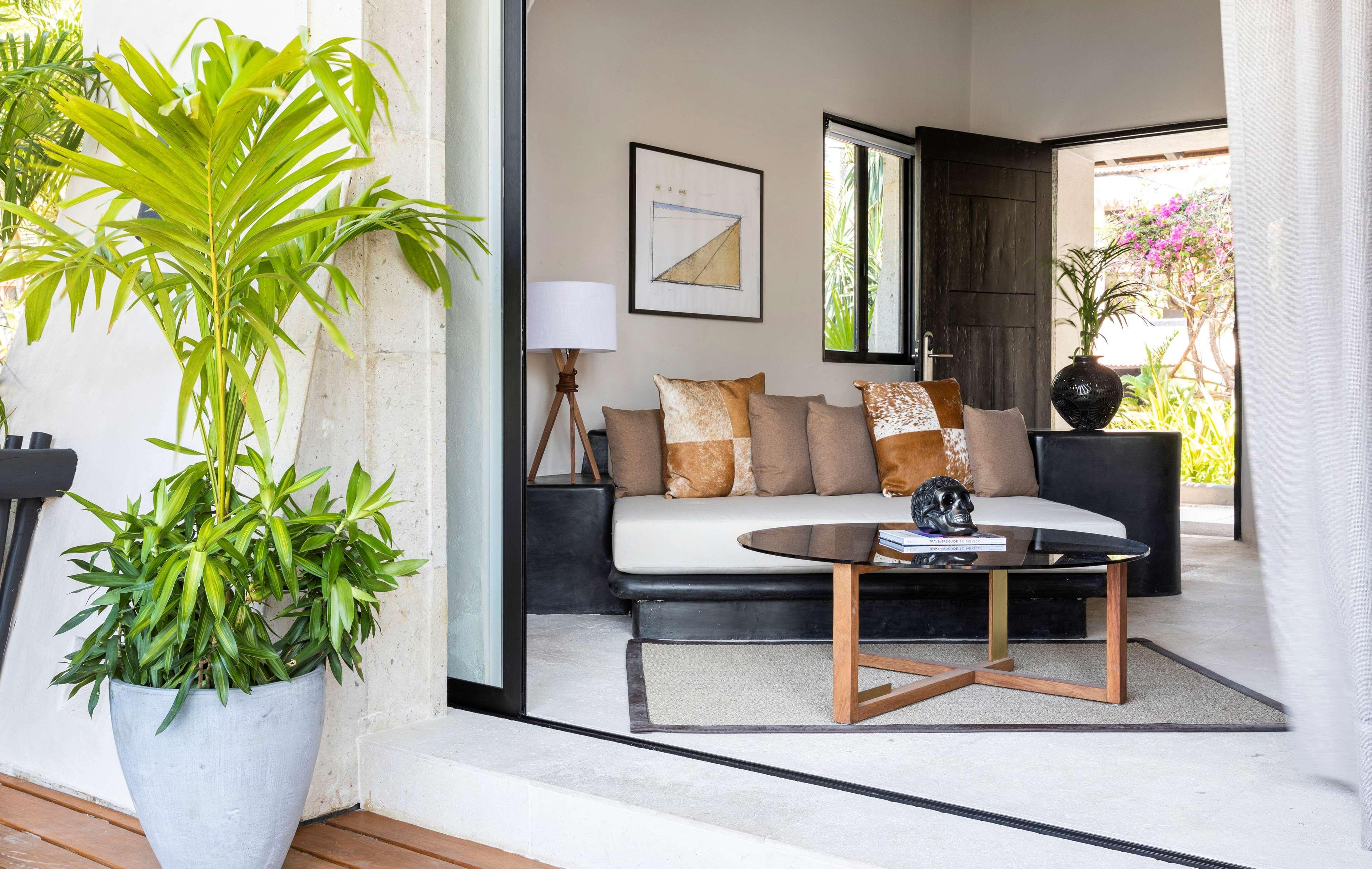 Thompson Zihuatanejo, A Beach Resort, By Hyatt Exterior photo