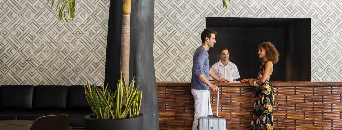 Thompson Zihuatanejo, A Beach Resort, By Hyatt Exterior photo