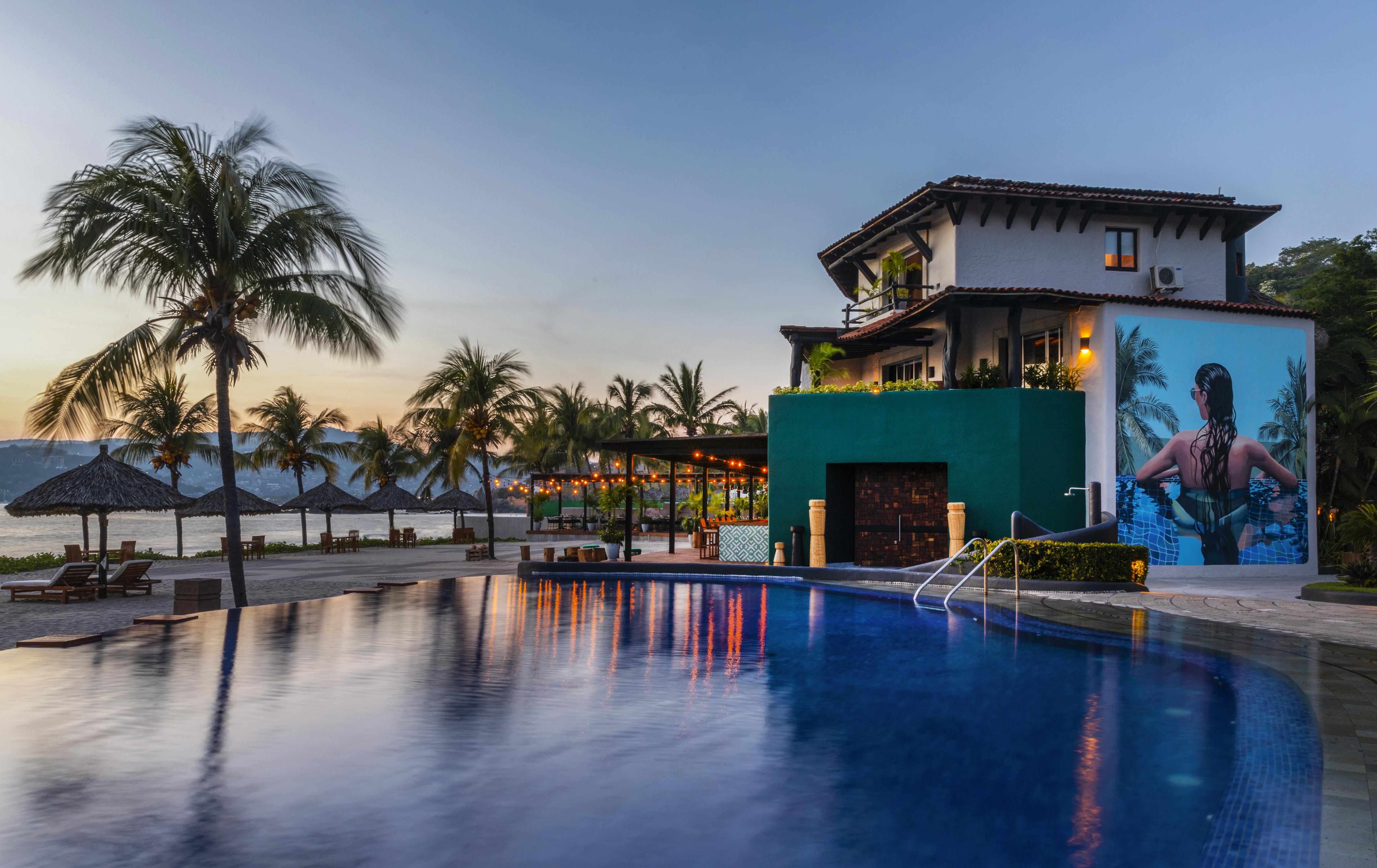 Thompson Zihuatanejo, A Beach Resort, By Hyatt Exterior photo