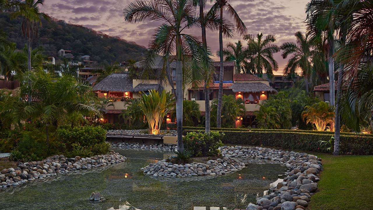 Thompson Zihuatanejo, A Beach Resort, By Hyatt Exterior photo